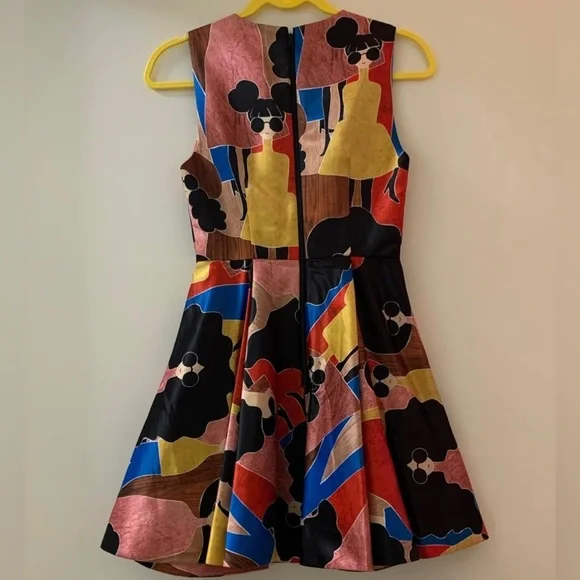 Alice and Olivia Stasia Stace Face Print pleated dress - Picture 7 of 7